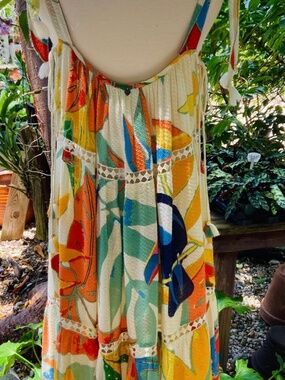 Z&L Toucan flowy dress, gorgeous